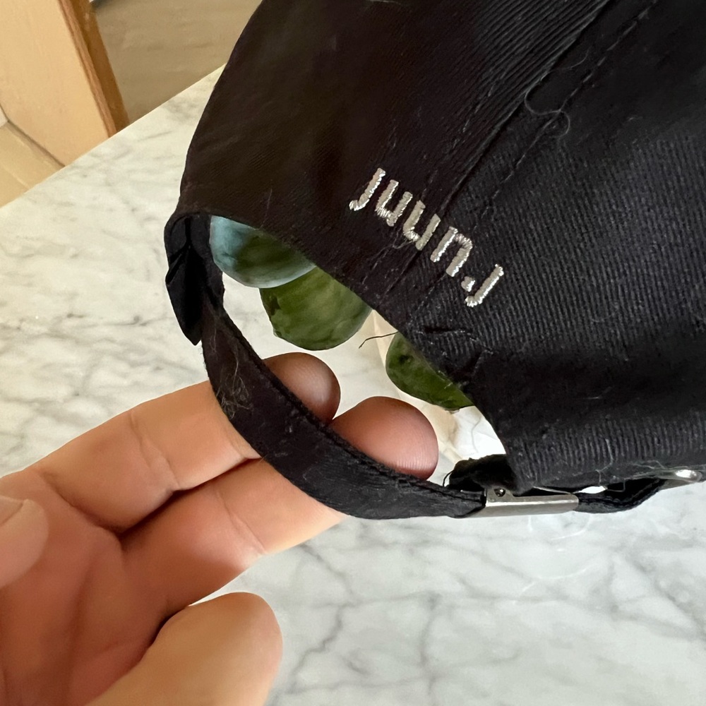 Juun.J / Reebok Hat - Picture 2 of 3